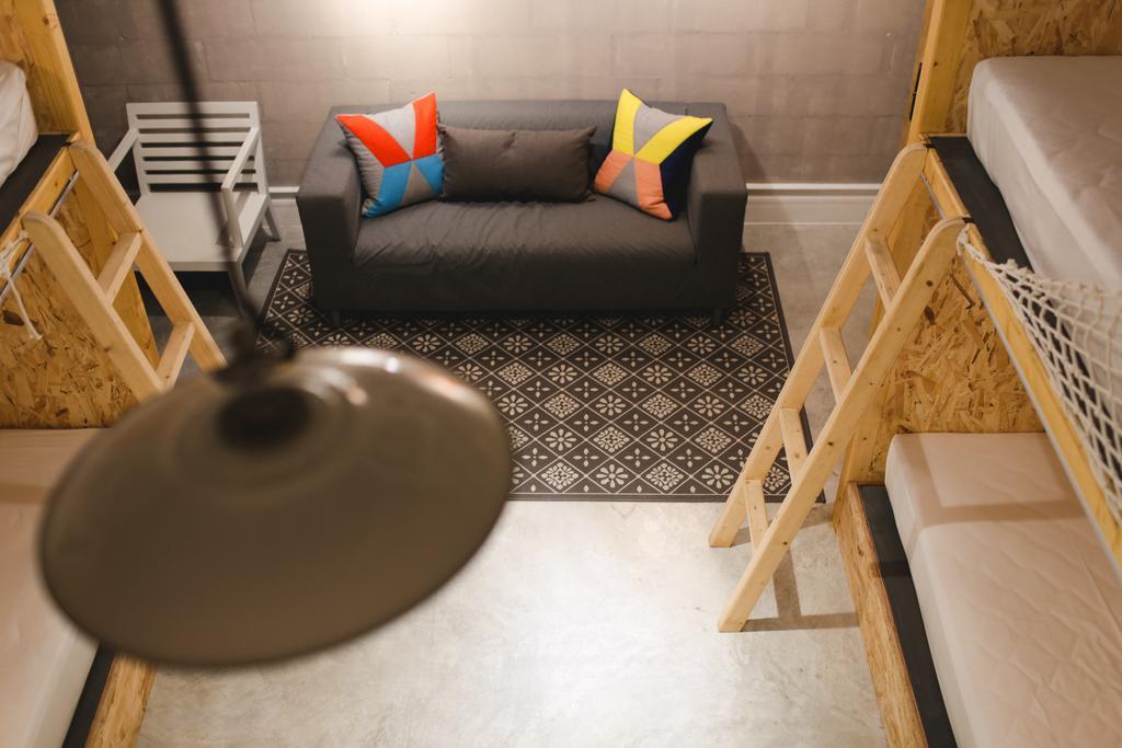 Oneday Hostel Sukhumvit 26 بانكوك المظهر الخارجي الصورة