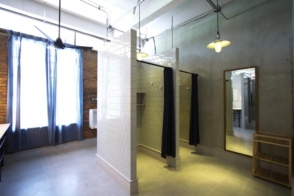 Oneday Hostel Sukhumvit 26 بانكوك المظهر الخارجي الصورة