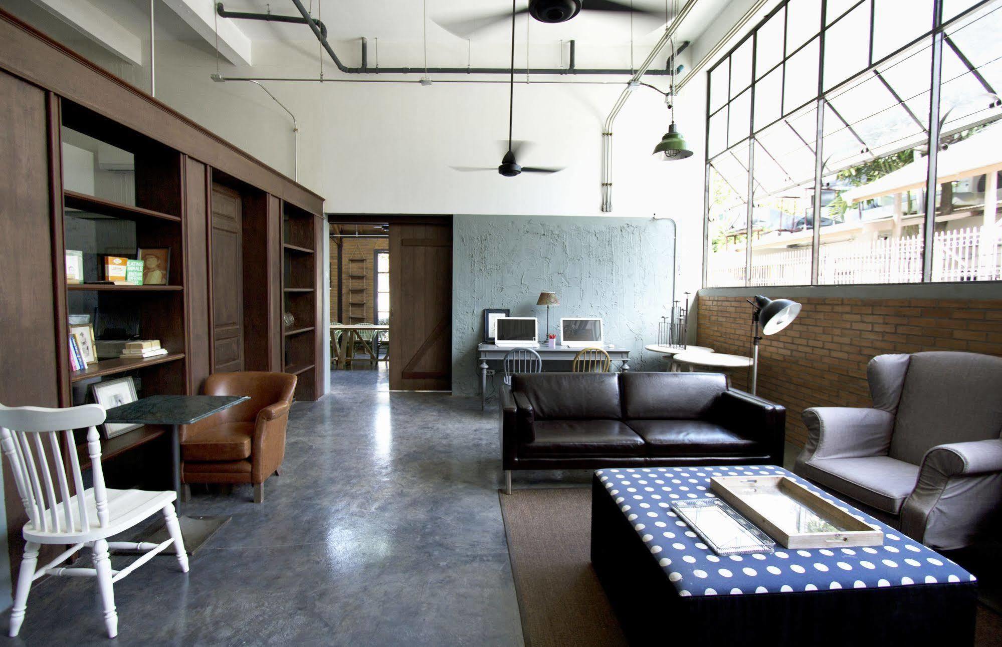 Oneday Hostel Sukhumvit 26 بانكوك المظهر الخارجي الصورة
